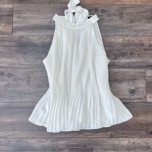 Sugarlips White Sleeveless Top